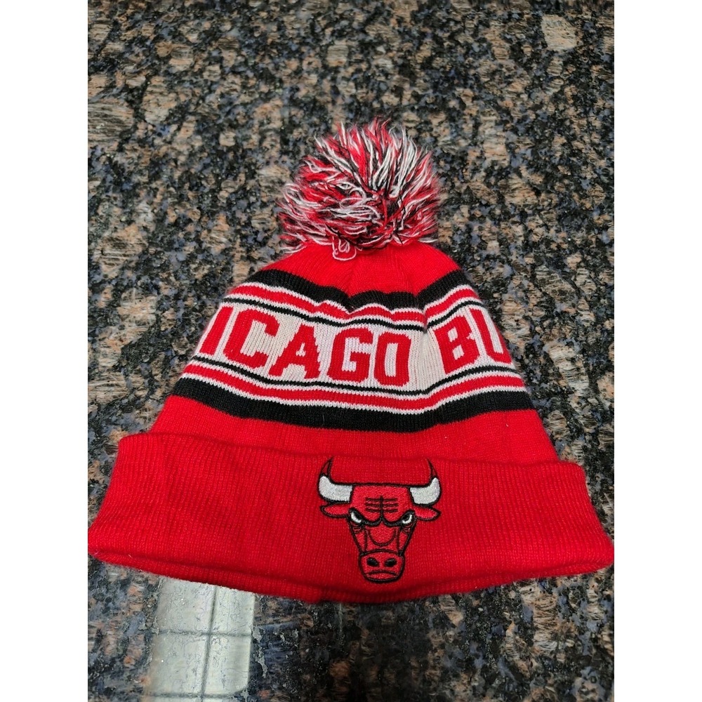 Chicago Bulls Ultra Game Pom Pom Beanie Youth